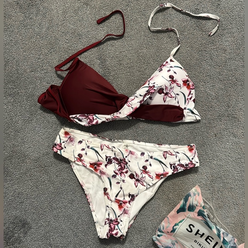 NWT floral bathing suit